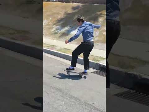 Jake Yanko ollie popping