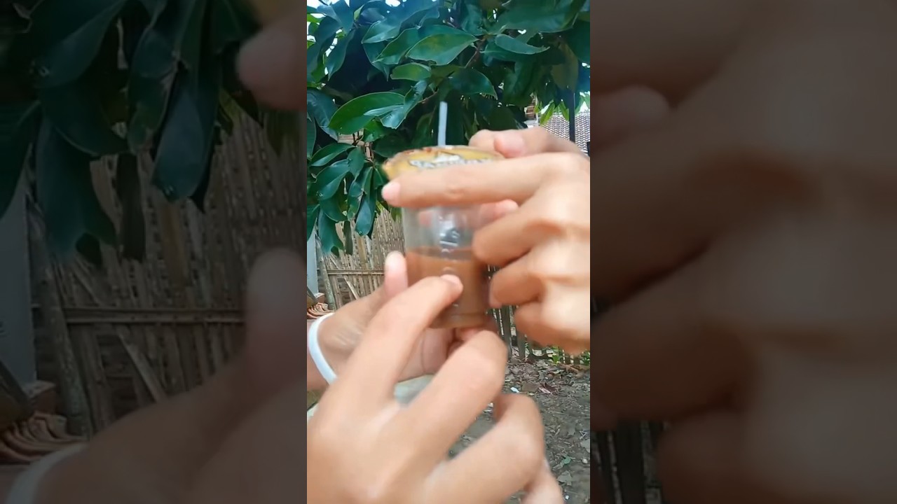 Pov : anak kecil ledek ledekan baju #lucu #komedi Pov : anak kecil ledek ledekan baju #lucu #komedi