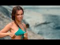 Schoolgirl does "THIS" on the beach with a 45-year-old man \ movie recaps