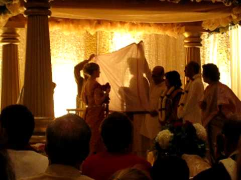 hindu wedding program on Veengle