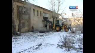 Видео На улице Кутузова в Красноярске произошла коммунальная авария от ВЕСТИ. КРАСНОЯРСК, улица Кутузова, Красноярск, Россия