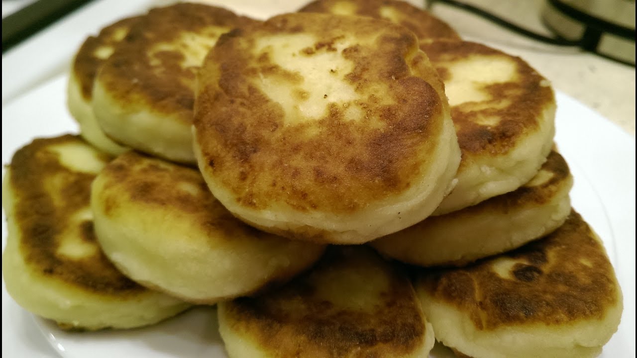 Как приготовит сырники в домашних условиях Как приготовит сырники в домашних условиях