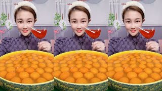 Asmr 54 Adet Çi̇ğ Yumurta Yeme Eating Drink Sounds Eating Raw Eggs And Chinese Ravioli Mukbang