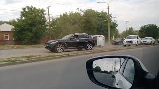 Видео ДТП в Ростове на Мичуринской 03.07.2018 от Анастасия Быченкова, Мичуринская улица, Ростов-на-Дону, Россия