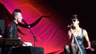 Watch Frankmusik No Champagne video