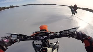 Riding 300TPI and 1000GSX-R on Flat and Smooth Ice