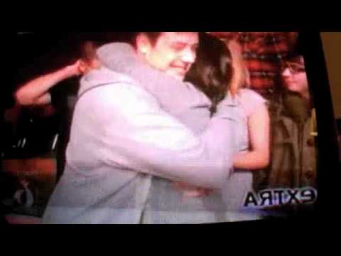 Gleeks on Extra 12/15/09
