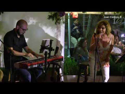 Belinda Washington-Acústico-Entre amigos ®Juan Cantero-A Cofradía de Rinlo, Ribadeo