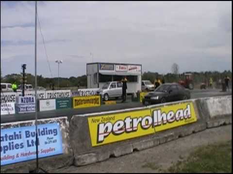 Daihatsu Mira Turbo. Daihatsu Mira vs Toyota Levin