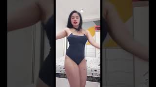 Dancing Mama 2 .