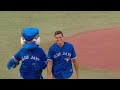 Milos Raonic Serves Blue Jays First Pitch klip izle