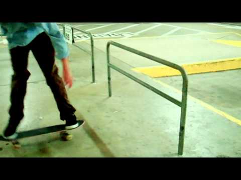 Quick Clip #11 - What The?!?! - Skateboard Trick - Thunderwood