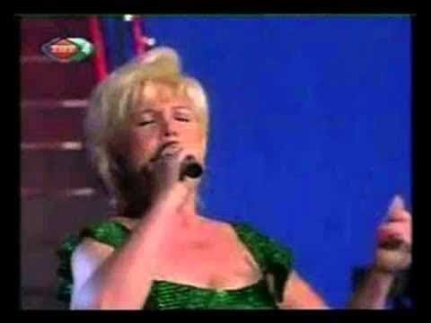 Mediha Şen Sancakoğlu ~ Bir Bahar Akşamı Rastladım Size YouTube