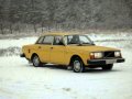 Volvo 244 DLS (im Schnee)