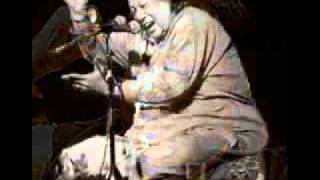 Watch Nusrat Fateh Ali Khan Shahbaaz Qalandar video