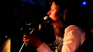 Watch Polly Paulusma Fingers And Thumbs video