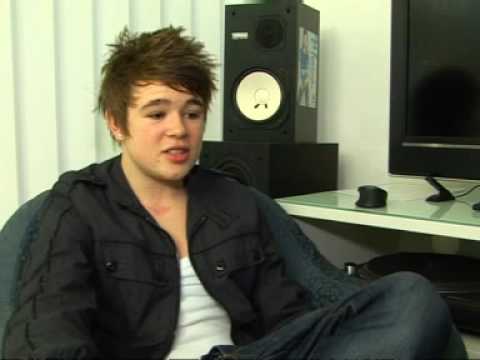 What X Factor star Eoghan Quigg goes for in a girl