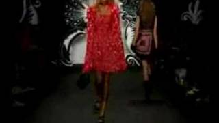 Hana at Anna Sui SS07