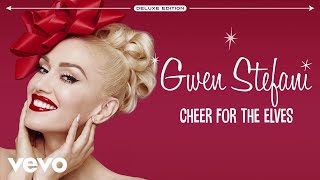 Watch Gwen Stefani Cheer For The Elves video