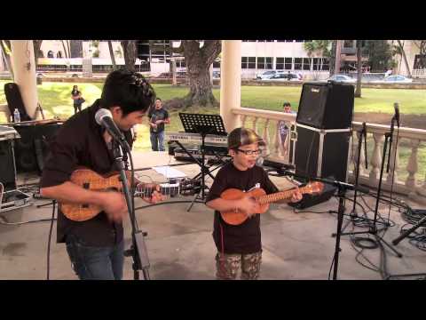 Jake Shimabukuro: Life on Four Strings deleted scene - Aiden & Jake