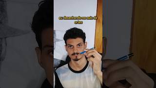 Desenhando Na Aula De Artes