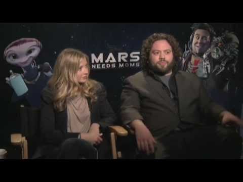 Mars Needs Moms Dan Fogler And Elisabeth Harnois