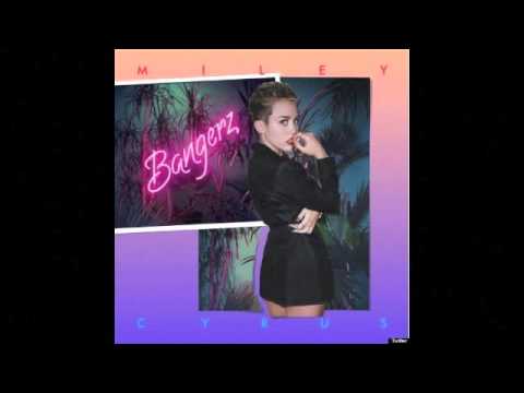 Miley Cyrus - Wrecking Ball Backwards Audio Miley Cyrus - Wrecking Ball Backwards Audio