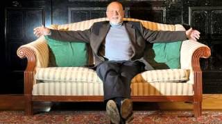 Watch Roger Whittaker The Twelve Days Of Christmas video