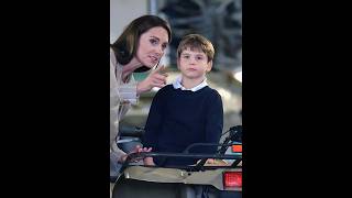 Sweet Moment Between Louis And Mom Kate