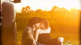 Watch Jean Shepard Its Not Love but Its Not Bad video