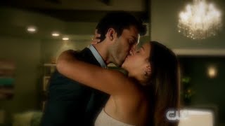 Jane the Virgin 1x09 Jane and Rafael Romantic Kiss Scene Jane the Virgin 1x09 Jane and Rafael Romantic Kiss Scene