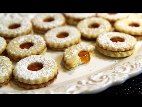 VIDEO : cookies with apricot jam (sablés à la confiture) recipe - cookingwithalia - episode 194 - to view writtento view writtenrecipeclick this link: http://cookingwithalia.com/index.php?option=com_zoo&task=item&item_id=205&itemid=110 ...