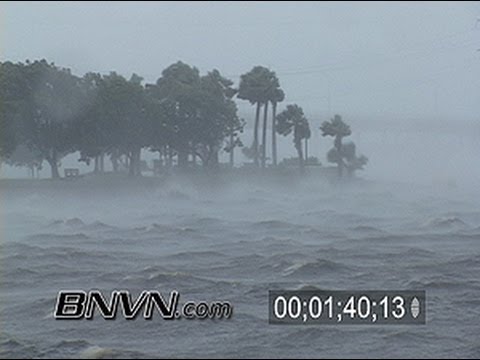 Hurricane Charley Video Part 3 - Friday the 13th, August 2004. - Punta Gorda FL
