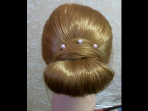 Причёска с бубликом и лентой Причёска с бубликом и лентой