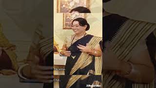 Madhavi Bhabhi Hot Navel