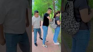 A Man Wearing Gles Stole Money From A Girls Bag
