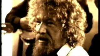 Watch Luke Kelly A Gentleman Soldier video