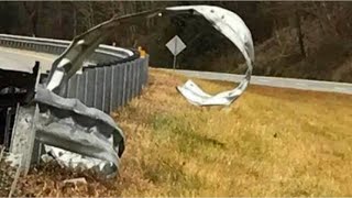 TRUCK ACCIDENT near miss | (not clickbait) Stupid Truck Driver