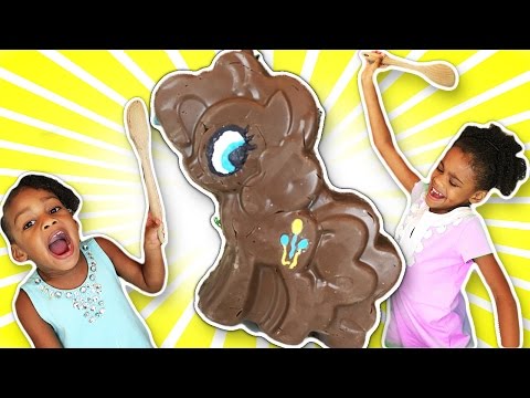 Two Heavy Girl Riding Small Pony :: VideoLike Two Heavy Girl Riding Small Pony :: VideoLike