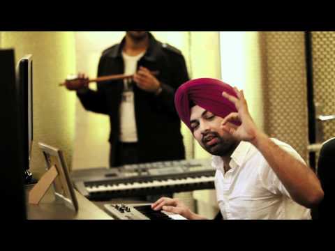 Kolaveri di Punjabi Vich Ft Pinky Moge Wali ( DesiRoutz Punjabi...