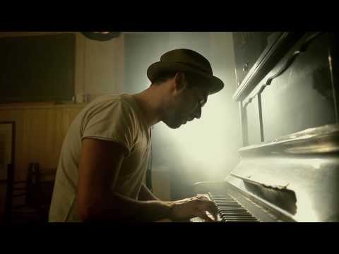 Love's Singles (italian Version) Video
