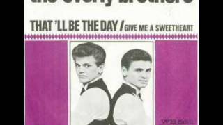 Watch Everly Brothers Give Me A Sweetheart video