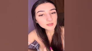 Lovely Girl Fans Periscope Live