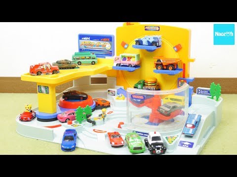 トミカ メガショールーム ／Tomica, Tomica world, MEGA SHOW ROOM トミカのメガショールームを紹介します。車のショールームをイメージしたトミカのおもちゃで、新車展示コーナー、観覧リフトエリトミカのメガショールームを紹介します。車のショールームをイメージしたトミカのおもちゃで、新車展示コーナー、観覧リフトエリア、2F展示コ...