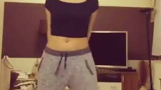 Young People Are All Watching This Video, Have You Watched Yet