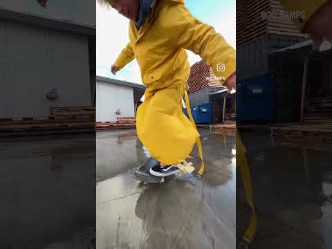 Rate this fakie 360 flip in the rain‼️ #skateboardingisfun #skateclipsdaily #skatelife #skate