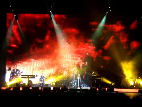 Depeche Mode - Hole To Feed