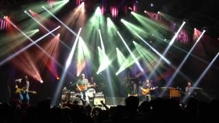 Watch Umphreys Mcgee Bob video