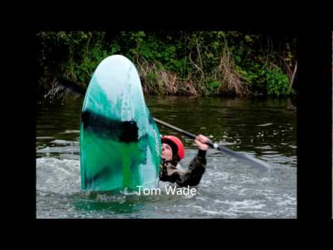 Playboat kayaking at the Coy Carp 0103 