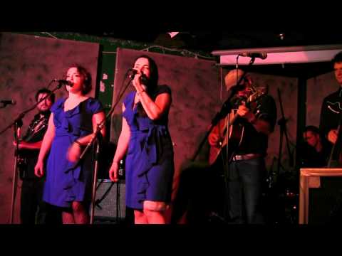 The Sweetback Sisters@The Windmill UK